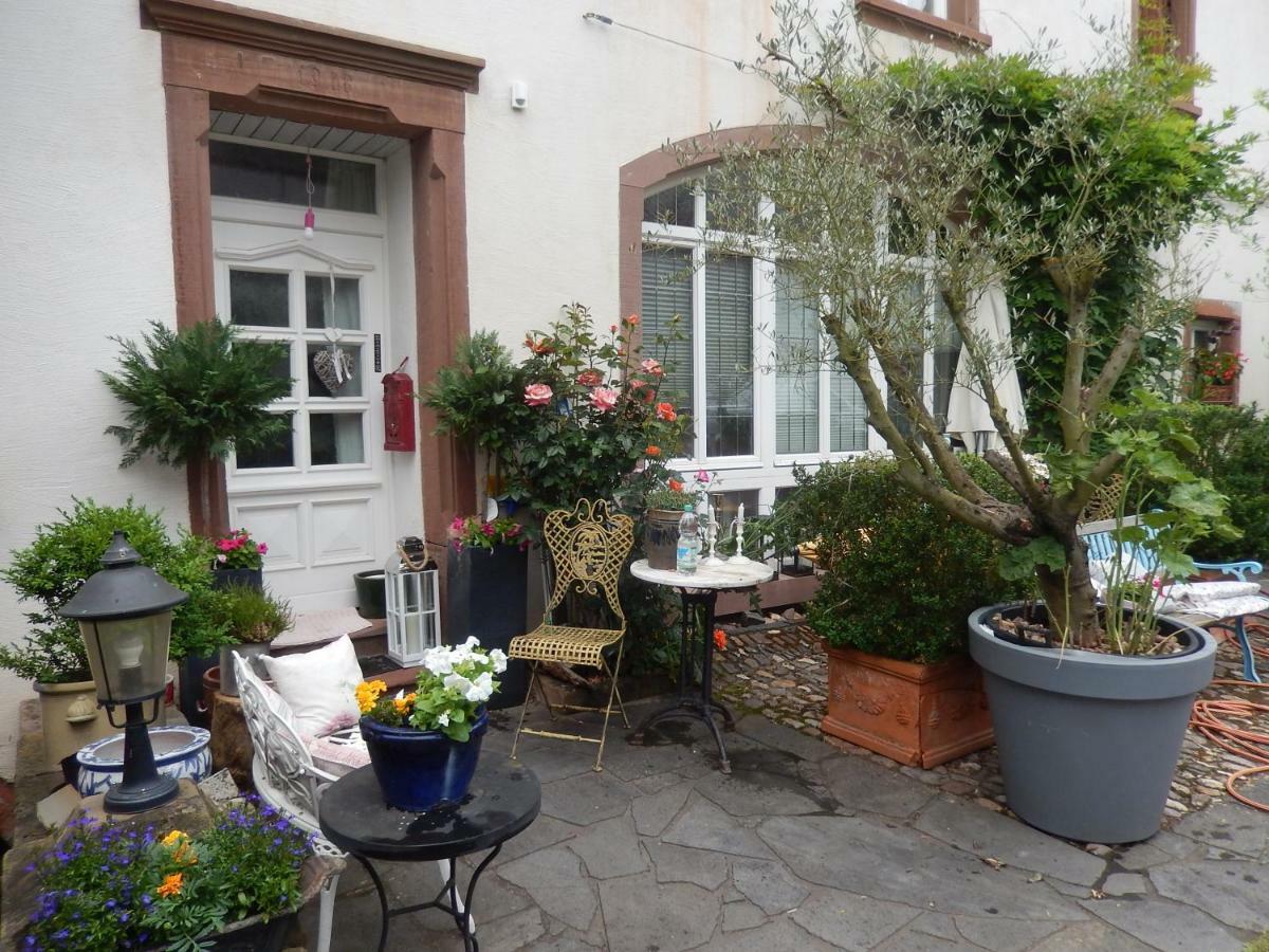 Osann-Monzel Apartment Altes Winzerhaus מראה חיצוני תמונה